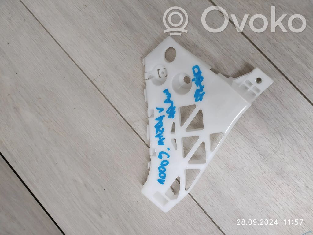 Mazda 5 Priekšpusē bampera turētājs 