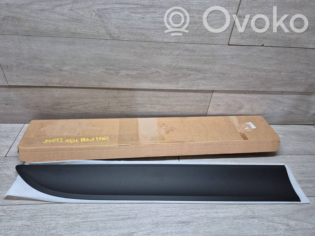 Porsche Macan (95B) Rivestimento della portiera anteriore (modanatura) 