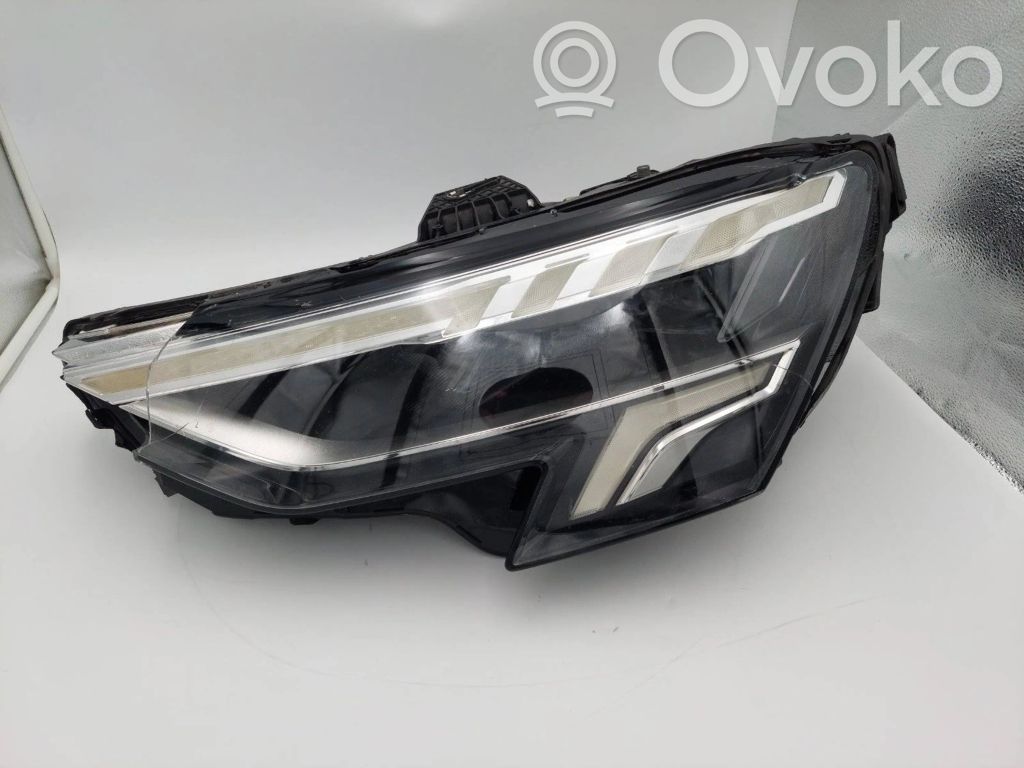 Audi A3 8Y Headlight/headlamp 