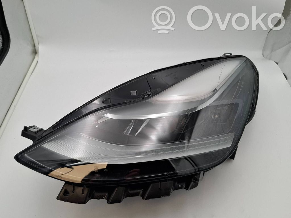 Tesla Model Y Headlight/headlamp 