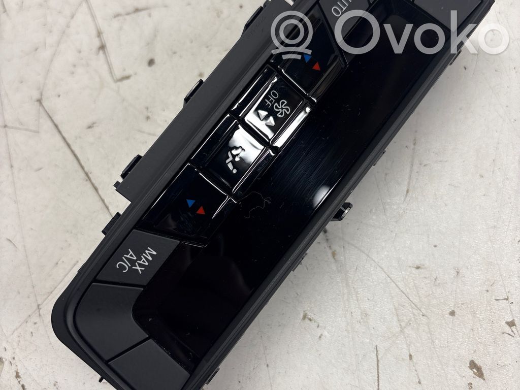 Climate control unit   5A5F9F6,23B105CP0353