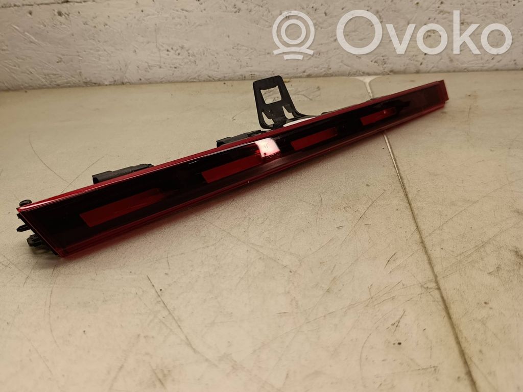 Volvo C40 Takapuskurin valo 
