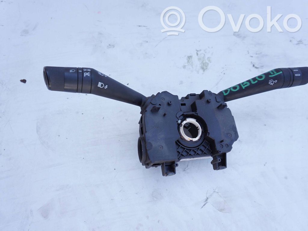 Fiat Doblo Interrupteur / bouton multifonctionnel 