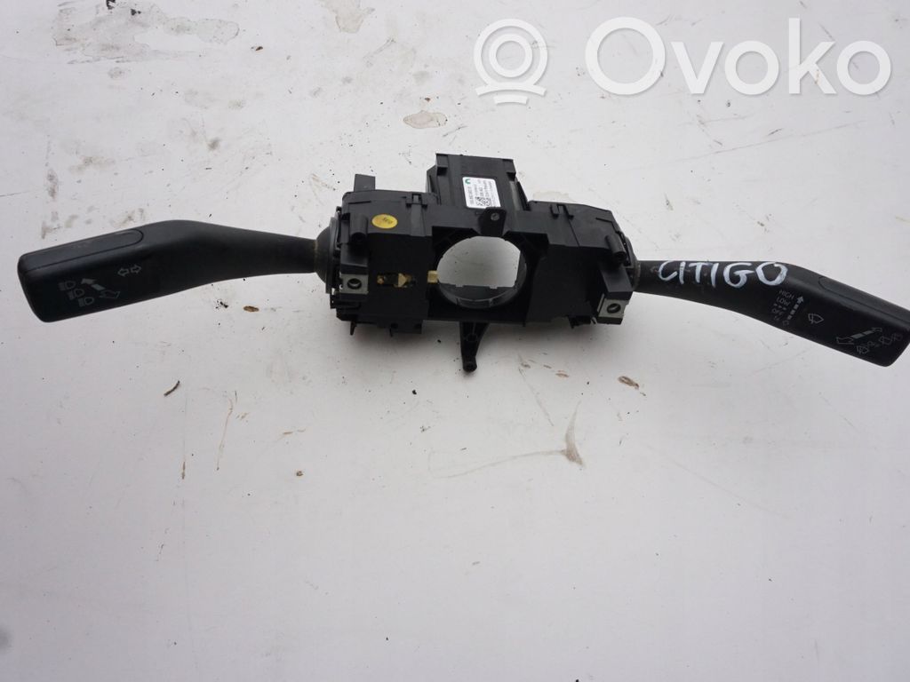 Skoda Citigo Wiper turn signal indicator stalk/switch 