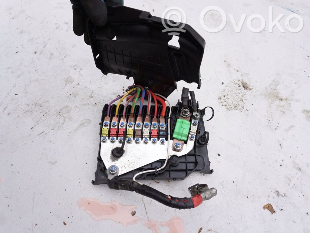 Ford C-MAX II Cable positivo (batería) 