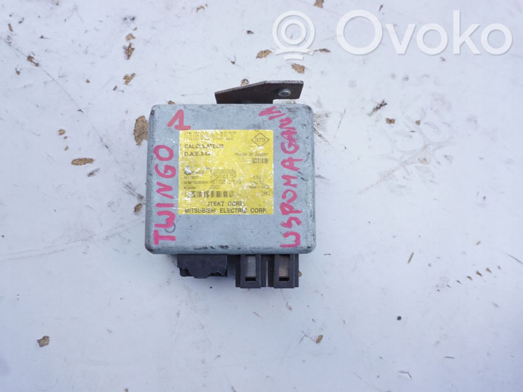 Renault Twingo II Airbag control unit/module 