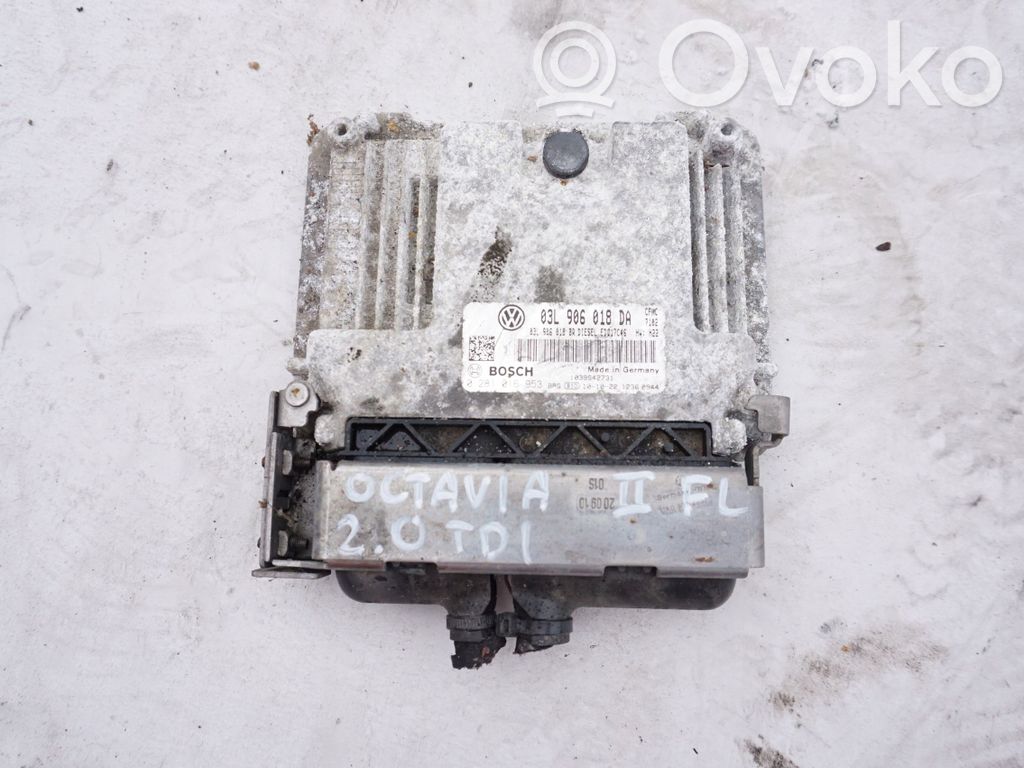 Skoda Octavia Mk2 (1Z) Engine control unit/module 