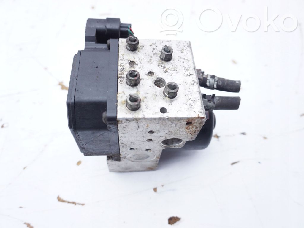 Lexus IS 200-300 ABS Blokas 