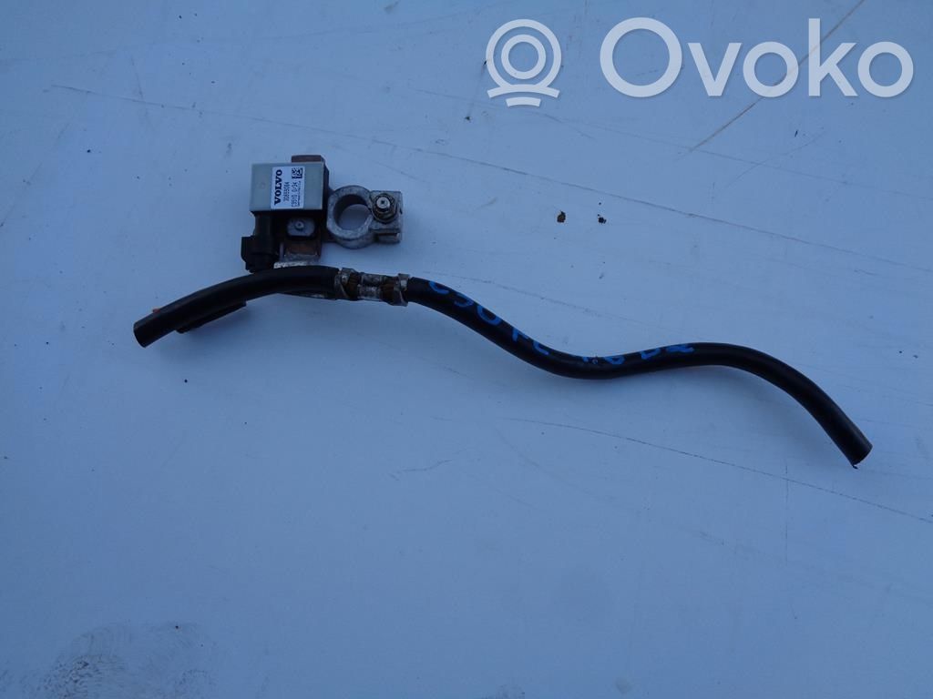 Volvo C30 Negative earth cable (battery) 