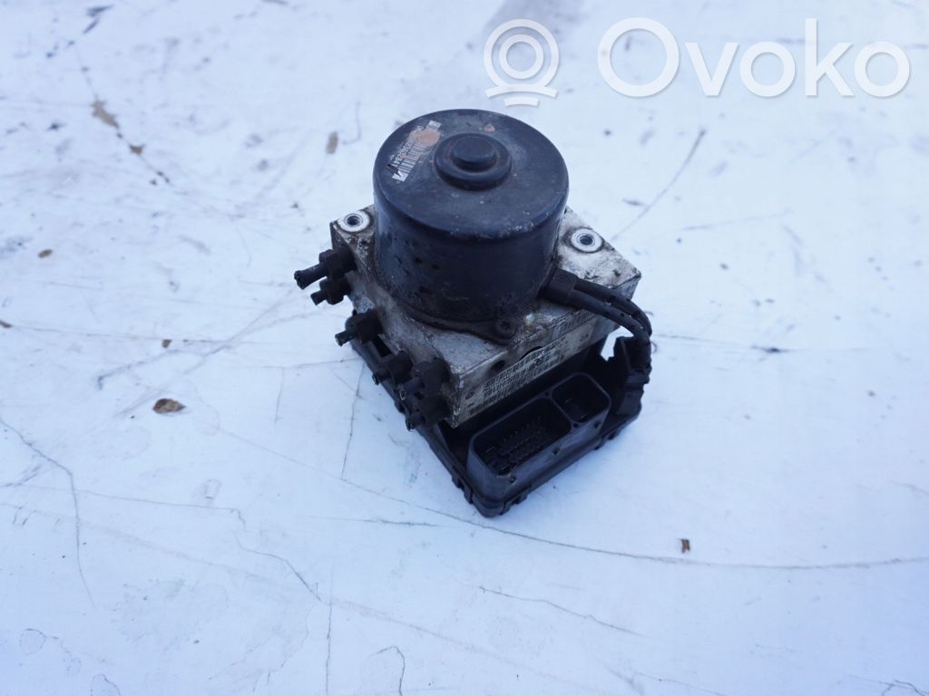ABS-pumppu   P04721253AC