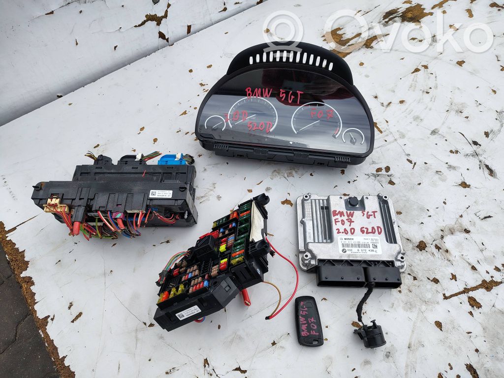 BMW 5 GT F07 Engine control unit/module 