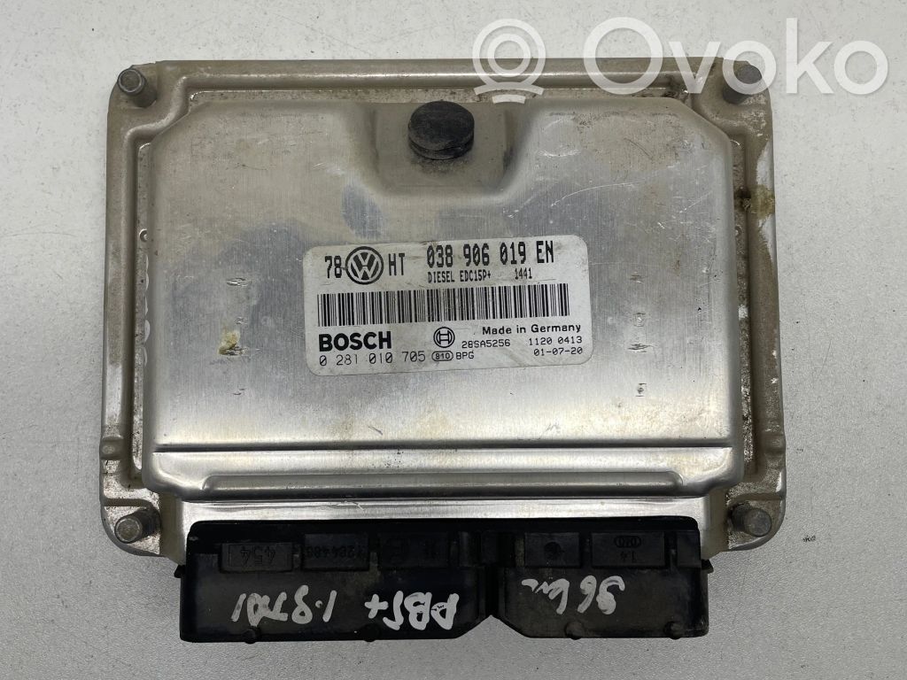 Volkswagen PASSAT B5.5 Engine control unit/module 