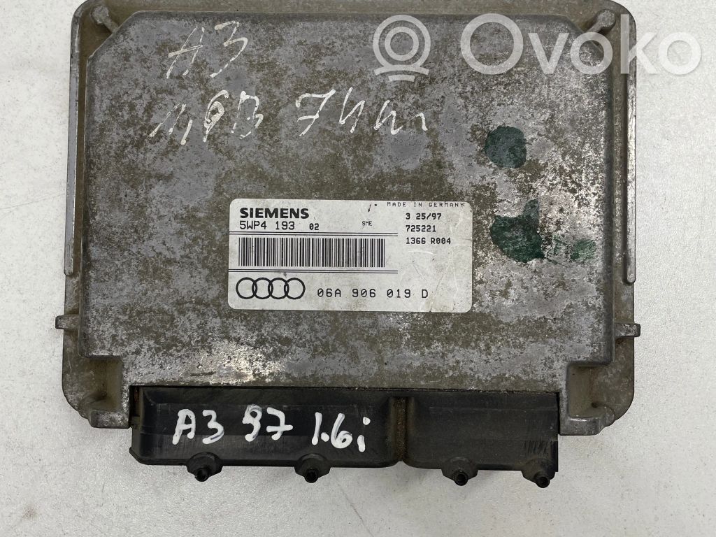 Engine control unit/module   06A906019D,725221,5WP4193
