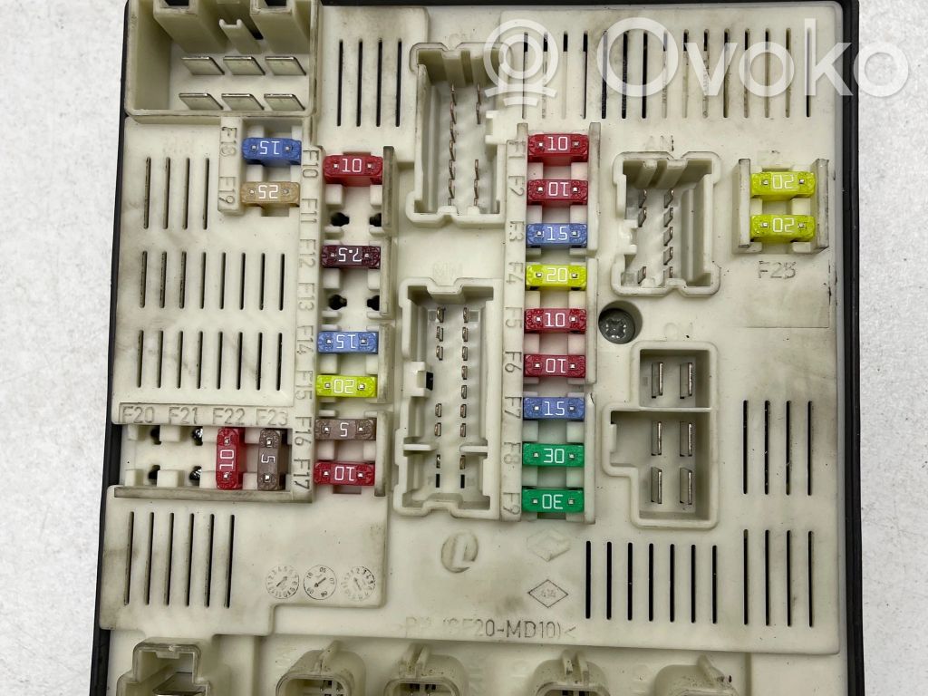 Renault Laguna III Fuse box set 