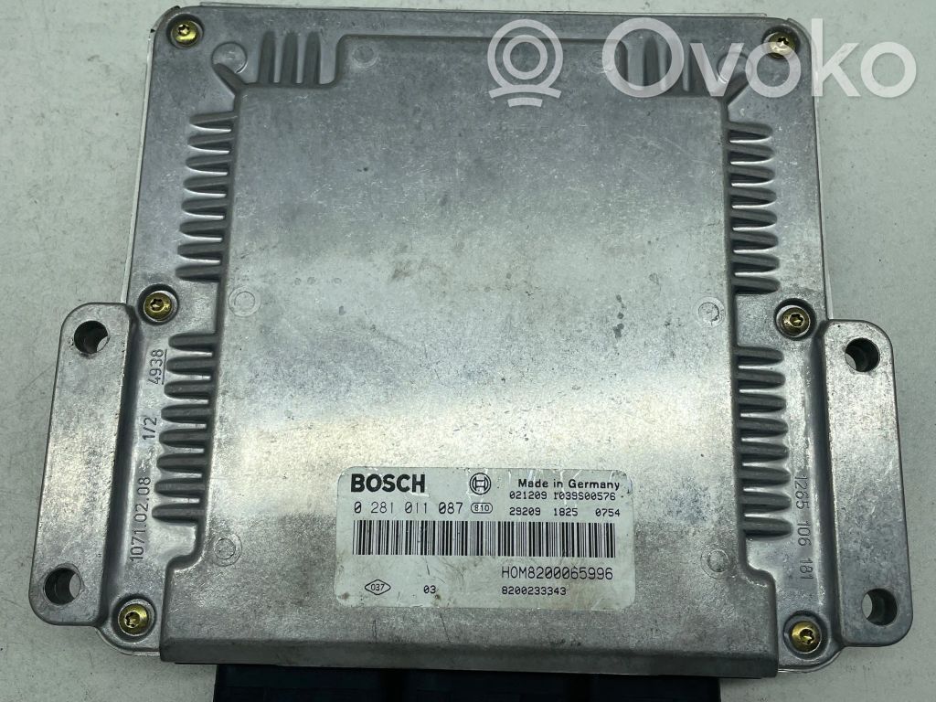 Engine control unit/module   8200233343,1039S00576,0281011087