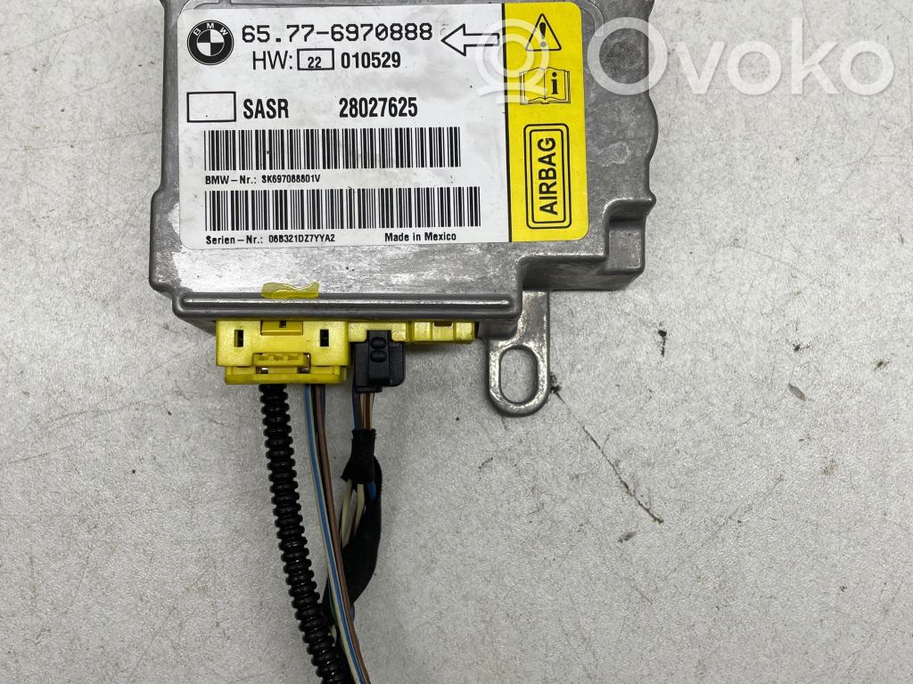 Module de contrôle airbag   6970888,28027625,019529