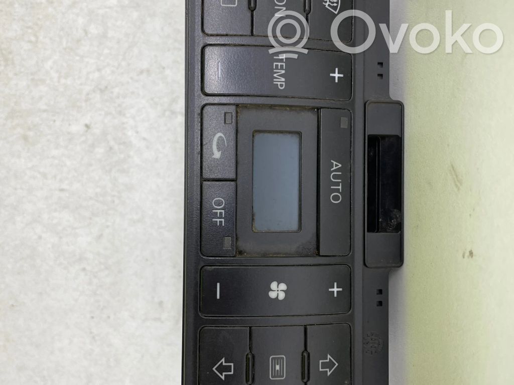 Audi A4 S4 B5 8D Climate control unit 
