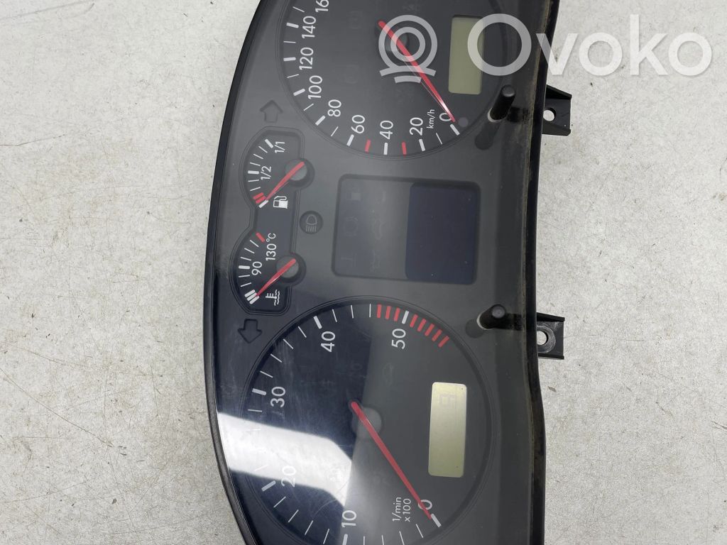 Volkswagen PASSAT B5 Speedometer (instrument cluster) 