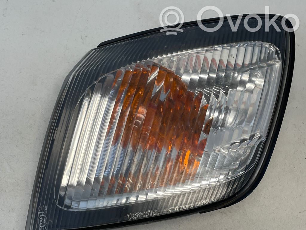 Toyota Picnic Front indicator light 