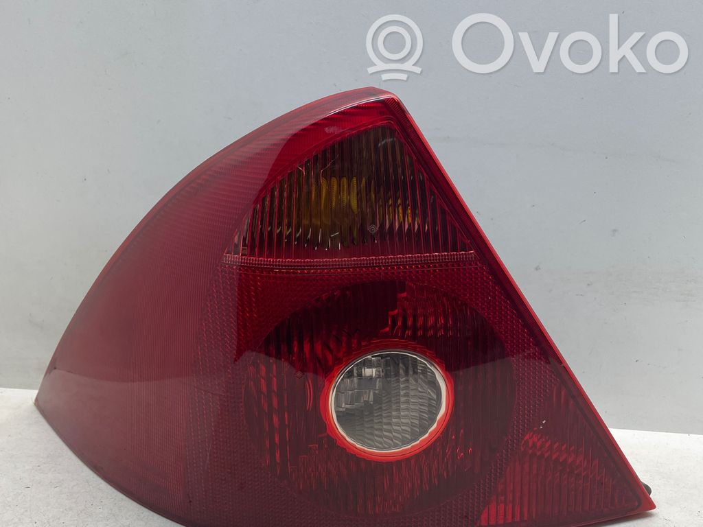 Ford Mondeo Mk III Rear/tail lights 