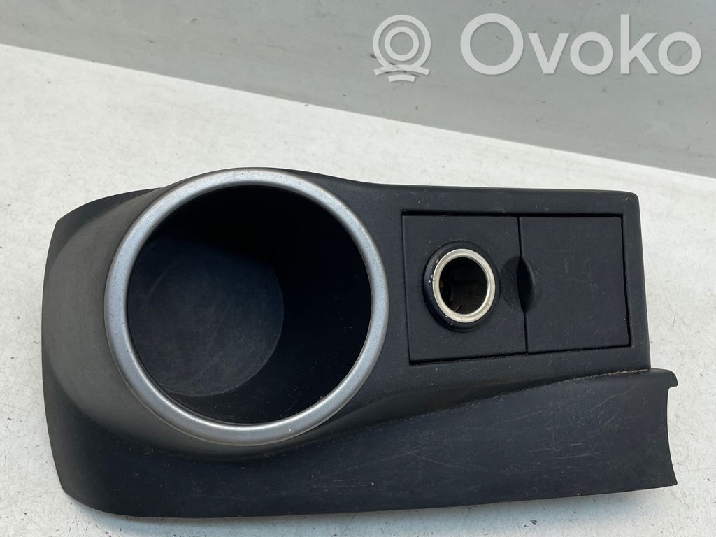 Mazda 2 Cup holder 