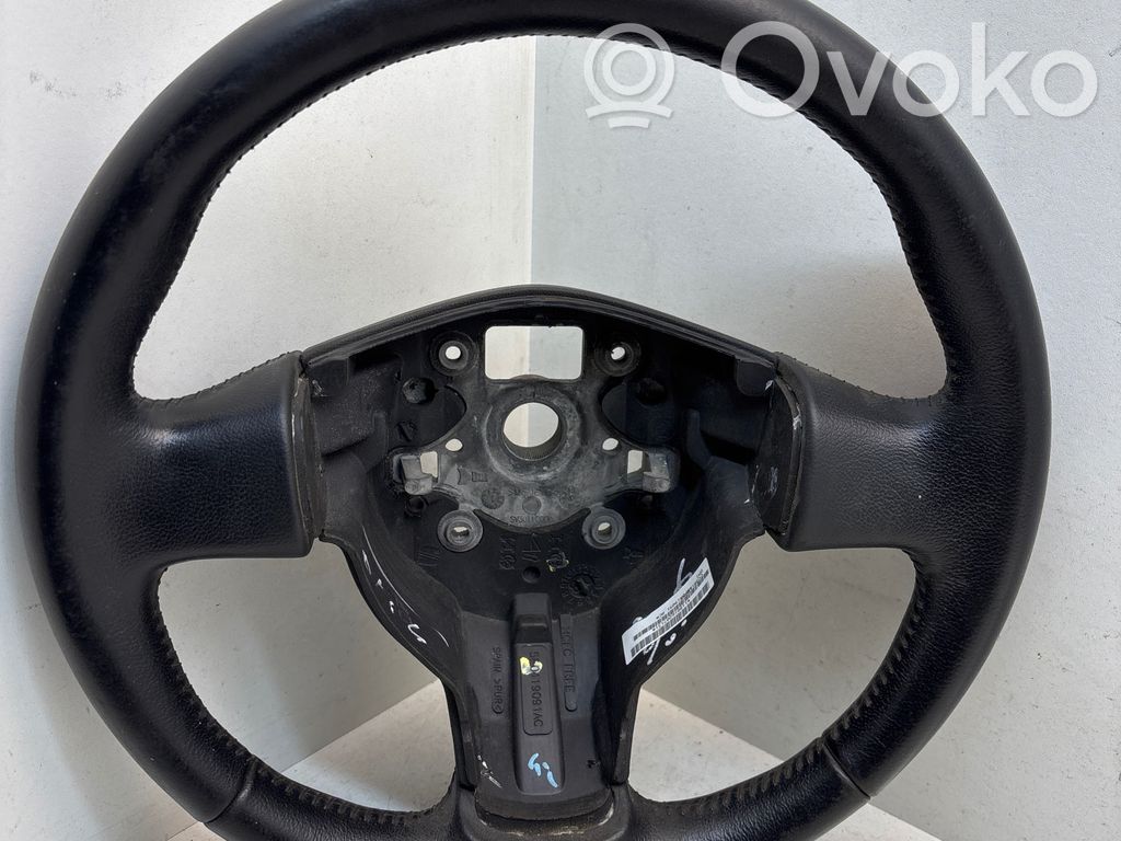 Seat Leon (1P) Volante 