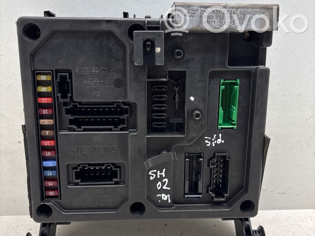 Volkswagen Sharan Fuse module 