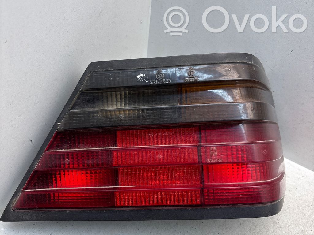 Mercedes-Benz E W124 Lampa tylna 
