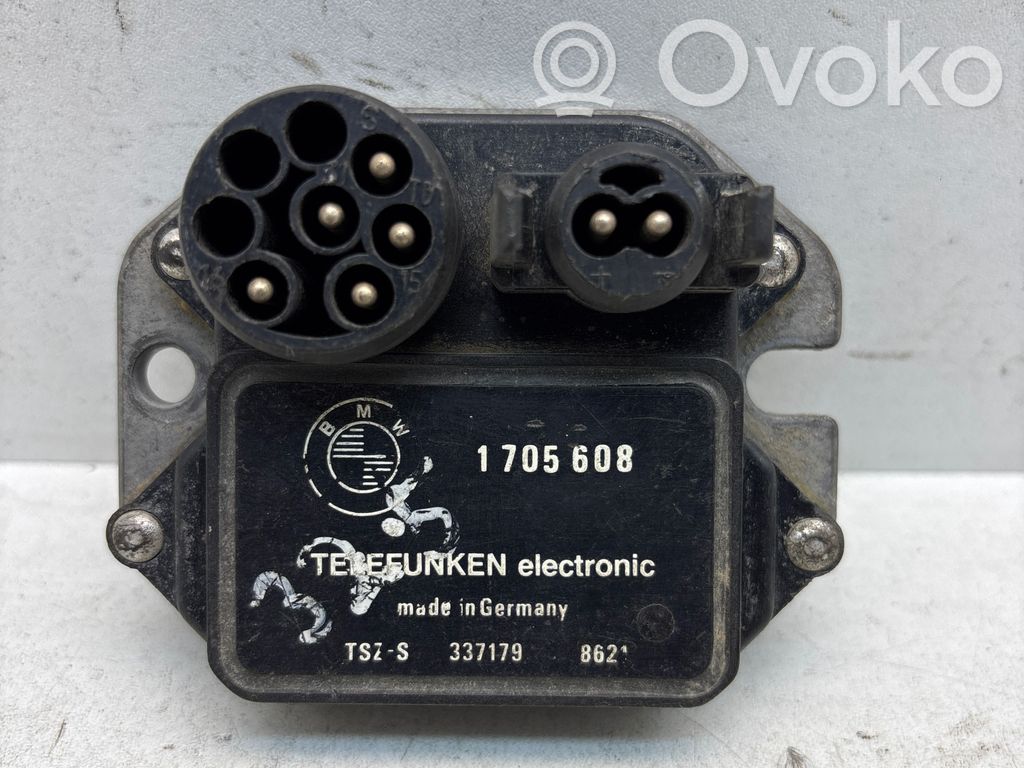 BMW 3 E36 Ignition amplifier control unit 