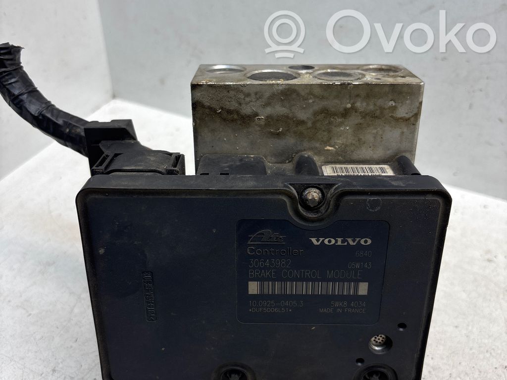 Volvo V70 ABS Blokas 