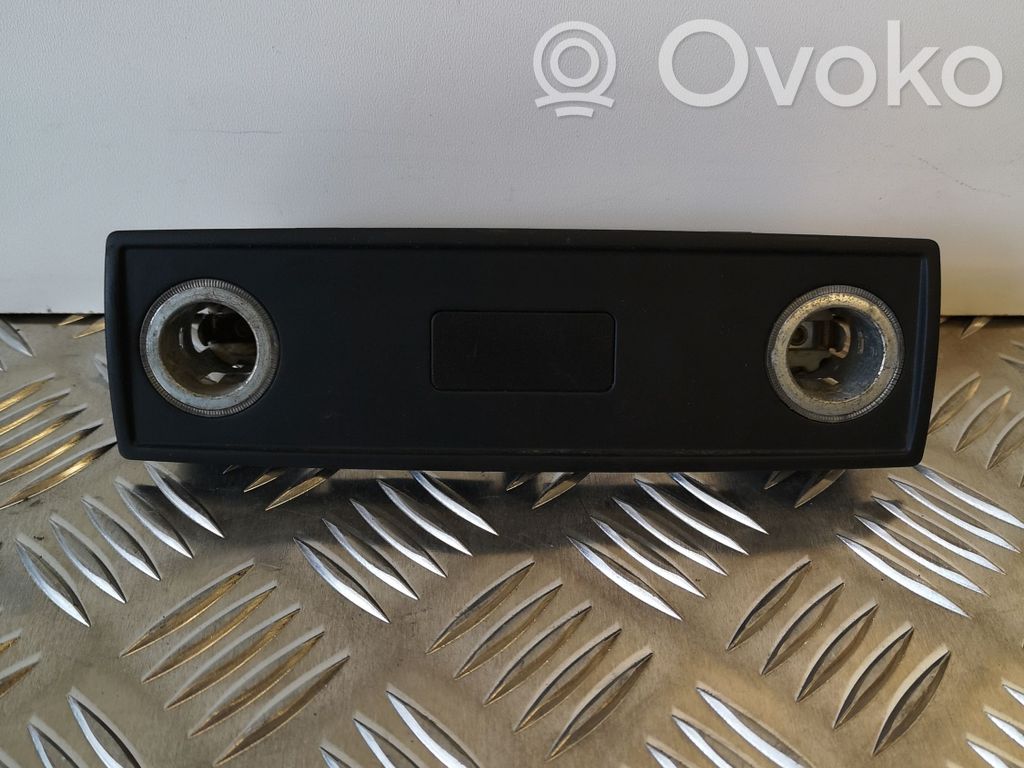 BMW X5 E70 Cigarette lighter front 