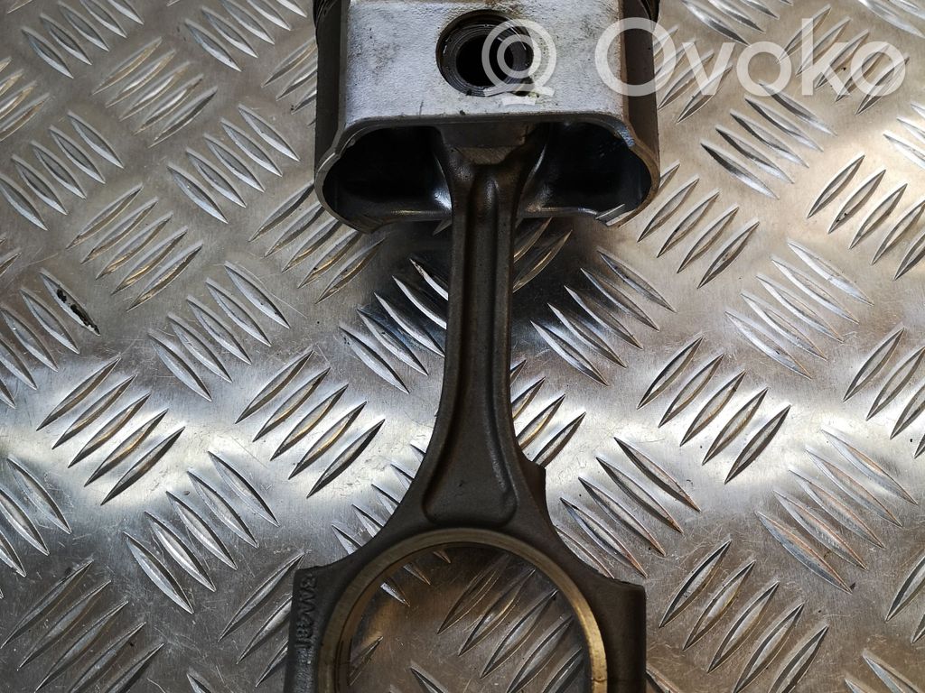 Chrysler 300 - 300C Piston with connecting rod 