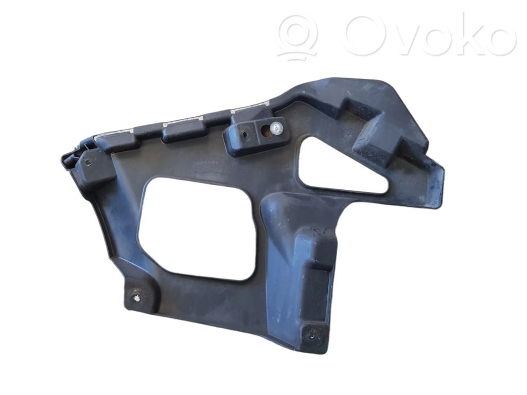 Renault Megane II Soporte de montaje del parachoques trasero 