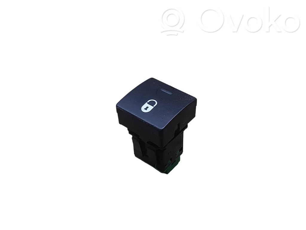 Peugeot Partner Central locking switch button 