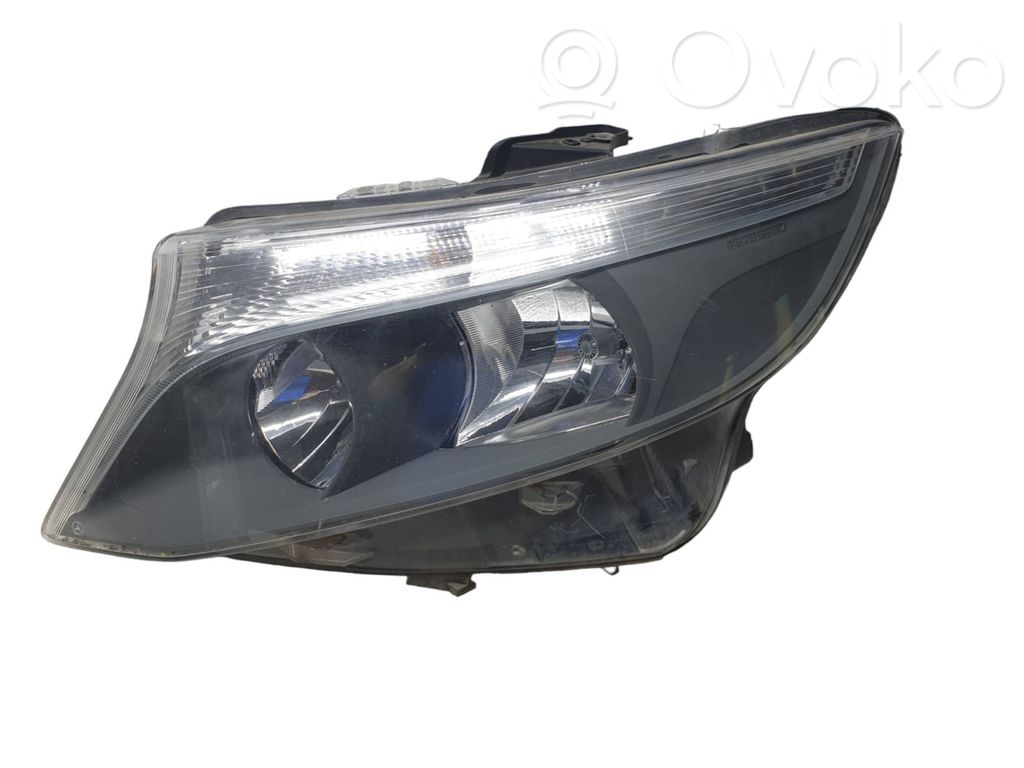 Mercedes-Benz Vito Viano W447 Headlight/headlamp 