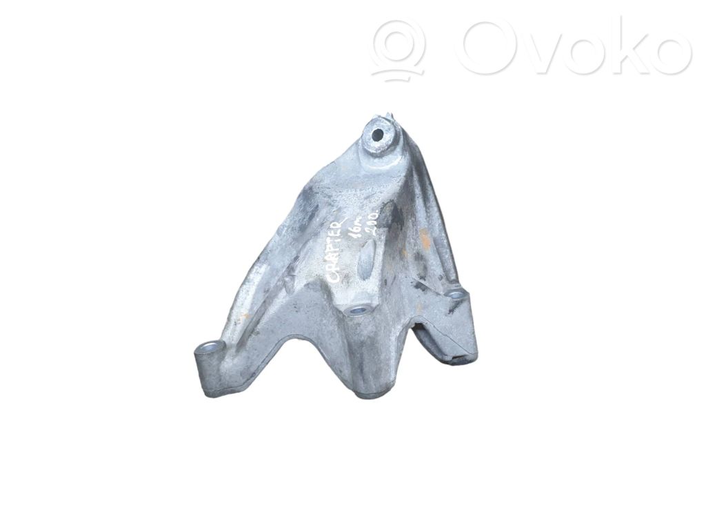 Volkswagen Crafter Engine mounting bracket 