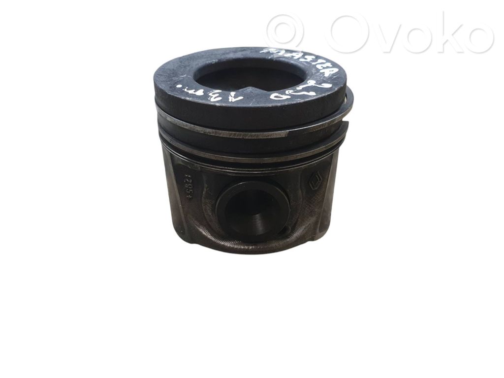 Renault Master III Piston 