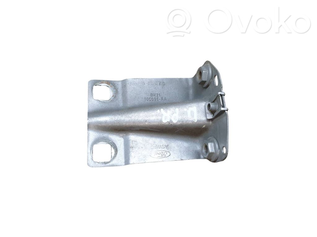 Ford Transit Custom Fender mounting bracket 
