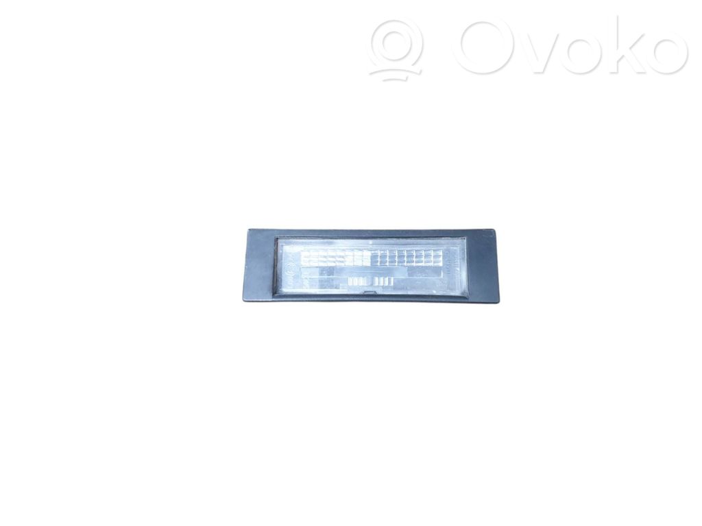 Iveco Daily 6th gen Lampa oświetlenia tylnej tablicy rejestracyjnej 