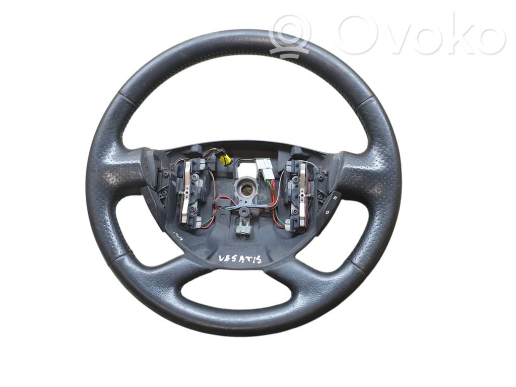 Ohjauspyörä   8200460327,8200139852,8200102819