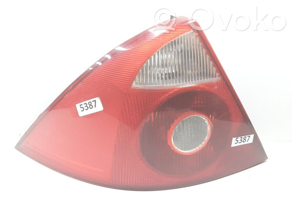 Lampa tylna   1S7113405A,3008