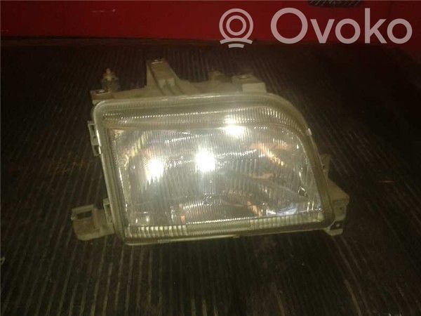 Renault Clio I Faro delantero/faro principal 