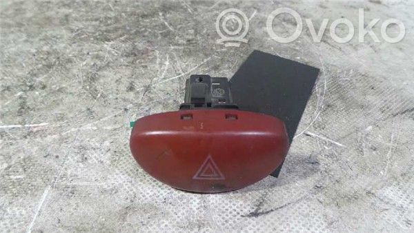 Peugeot 206 Botón interruptor de luz de peligro 