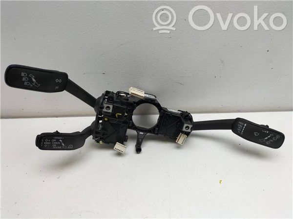 Interruptor de control multifunción   5Q0953521FR