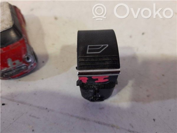 Ford B-MAX Interruptor del elevalunas eléctrico 