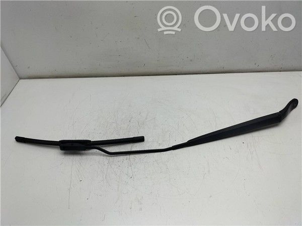 Citroen C3 Front wiper blade arm 
