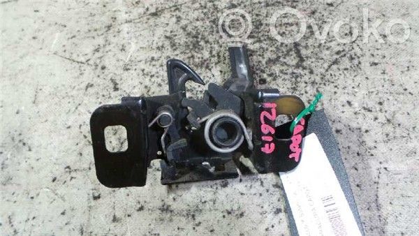 Tie down hook / loop   A17DTR
