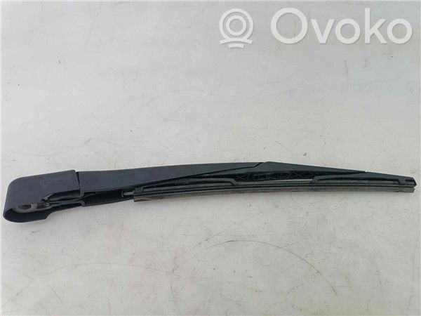 Citroen C4 I Brazo del limpiaparabrisas trasero 