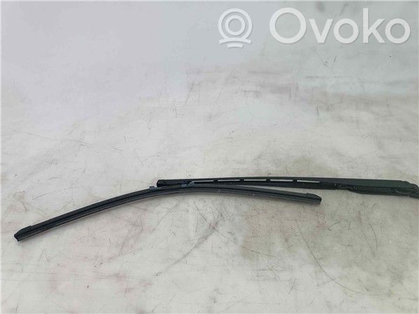 Citroen C4 I Brazo del limpiaparabrisas delantero 