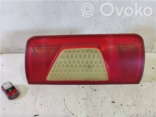 Ford Tourneo Lámpara de faros/luces traseros 